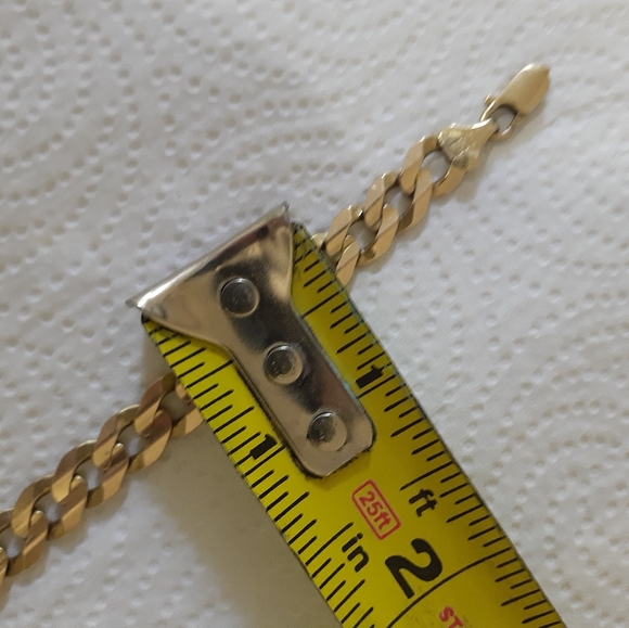 Gold jewelry bundle of (4) unisex - Picture 15 of 16